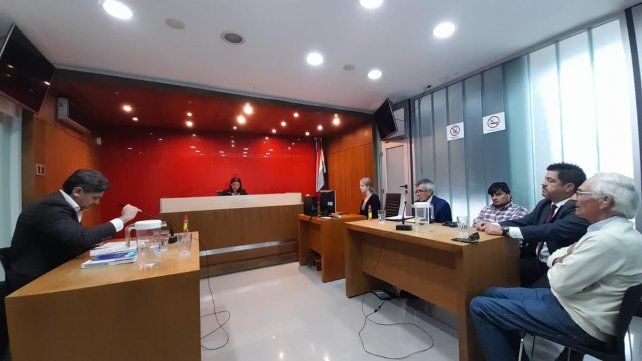 La denuncia había sido motivada porque presuntamente el exjefe comunal de Villa Urquiza se había interesado por las concesiones. En días se define el sobreseimiento o no