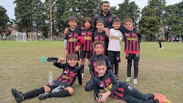 Unión de Alvarez 2016. Gino Borelli, Alan Velázquez, Tomás Ciro Villalba, Bautista Pérez, Benicio Escobar, Isaías Acosta y Simón Cardinali. 