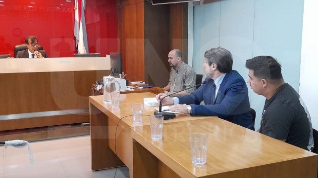 La Justicia busca a un exjugador de Patronato a quien se lo vincula al robo millonario a la distribuidora Belloni. Hay dos detenidos cerca del juicio.