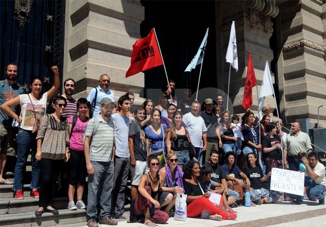 Históricos. Son los planteos realizados por los vecinos e integrantes de la Coordinadora / Foto: Mauricio Centurión - Uno Santa Fe