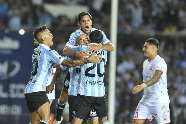 El festejo de los jugadores locales.&nbsp;