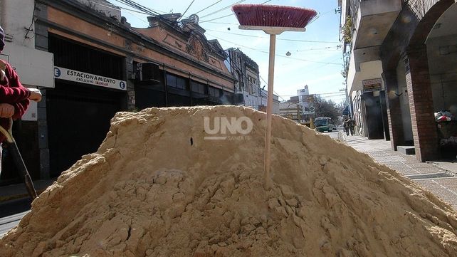Hubo acuerdo en las areneras, pero llevará unos días normalizar la entrega en los corralones
