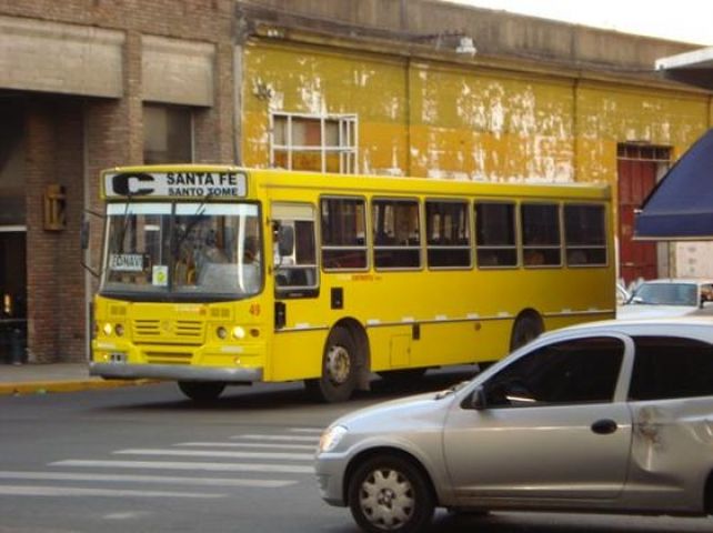 Santo Tomé: por los hechos delictivos la Línea C no entra más a barrio Zazpe