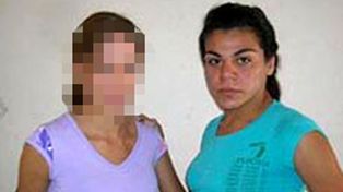 Nogoy&aacute;: un alumno travesti asisti&oacute; al acto de inicio de clases vestido como mujer