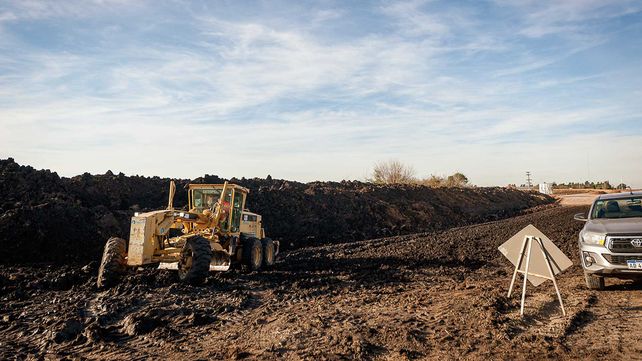 Ruta 20: avanza la obra de pavimentación
