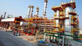 YPF amplió la capacidad de producción de la Refinería de Ensenada para producir combustibles de máxima calidad