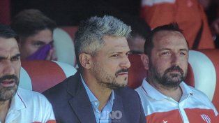 La continuidad de Gustavo Munúa sería estirar la agonía