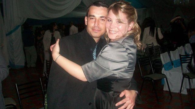 Mataron a una maestra en Santa Cruz e investigan a su expareja