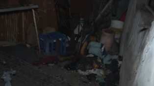 Pérdidas totales al incendiarse una vivienda en la zona oeste: piden calzado y ropa para dos nenes