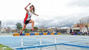 Atleta entrerriana corrió y atrapó a ladrón que le había arrebatado su celular