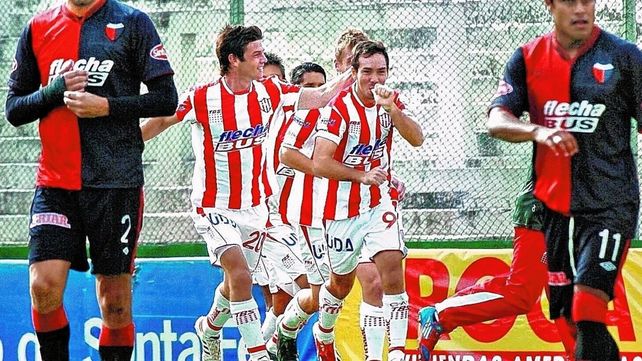 Hace 9 años, un descendido Unión batía a Colón en el Clásico