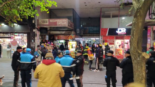 Un escape de gas en una galería de la peatonal San Martín generó alerta en la zona