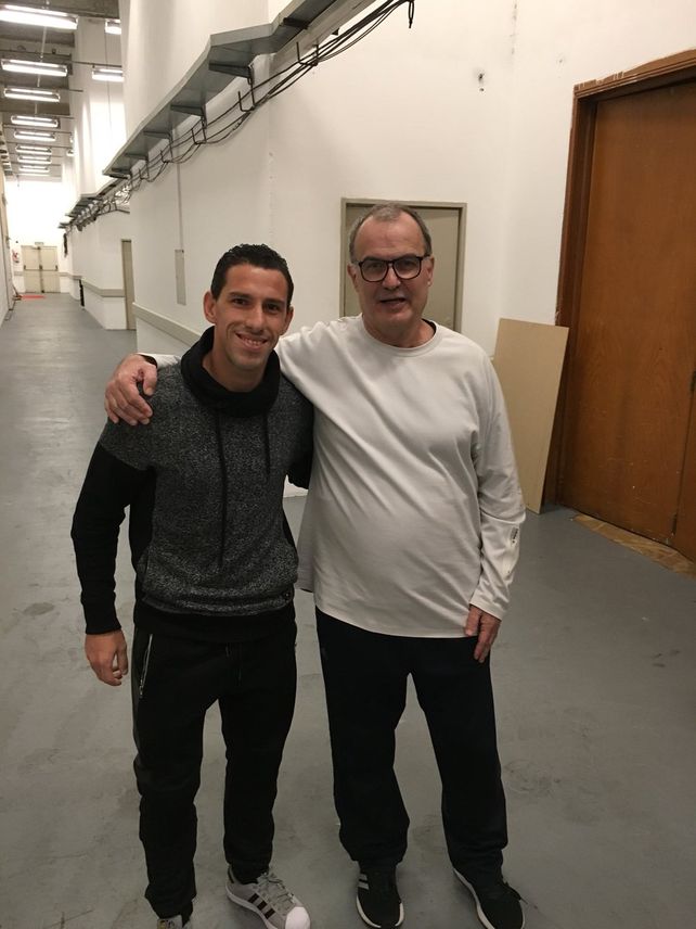 Maxi Rodríguez y Bielsa, la imagen que sueñan en Newells