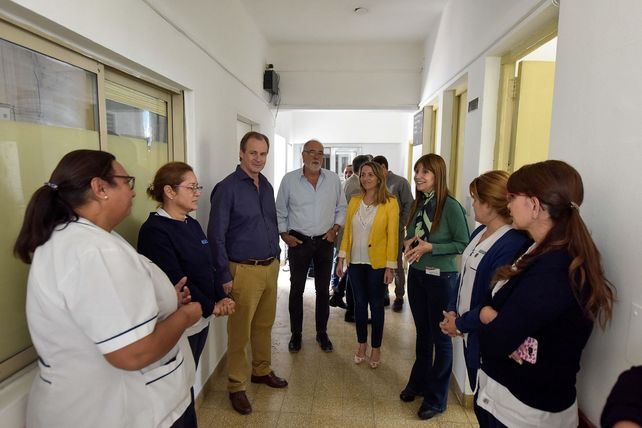 Acondicionan 18 hospitales para atender casos de Covid 19