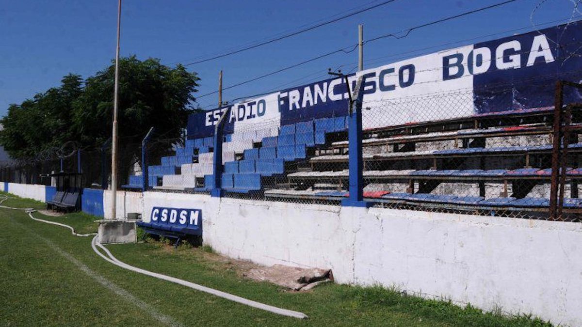 Berazategui goleó y sigue con chances en la Primera C