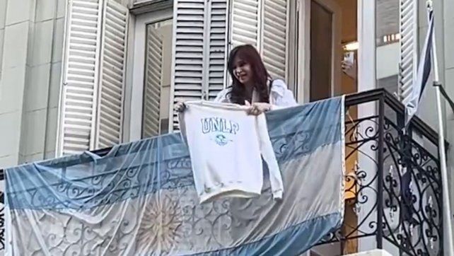 Cristina le dio su apoyo a la marcha universitaria: Educación pública para la igualdad de oportunidades