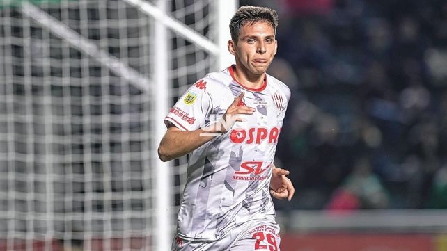 Pajarito Juárez no jugará en Unión y su destino sería San Miguel.