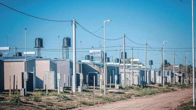 Se suscribieron convenios de financiamiento para construir 685 unidades habitacionales en 10 localidades de Entre Ríos a través del Programa Federal Casa Propia