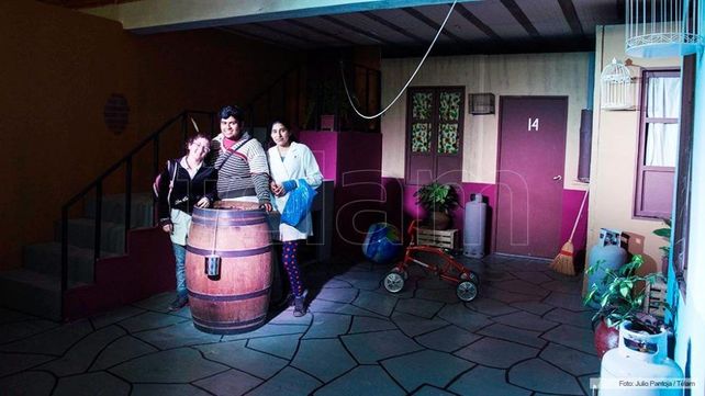 Un tucumano fanático de El Chavo recreó la vecindad y se quedó a vivir en ella