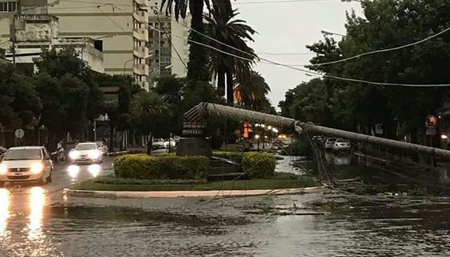 Rafaela sufrió este domingo el peor temporal de los últimos 40 años