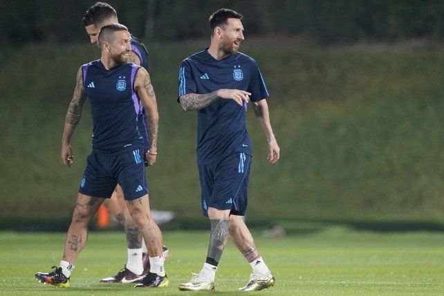 El Papu Gómez no estará presente en la despedida de Lionel Messi de la selección argentina.