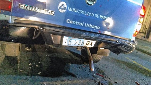 Chocó con su auto al móvil municipal, y le retuvieron el C3