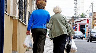 Afip extendió hasta fin de año el reintegro a compras con débito