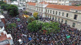 Los docentes de la UNL comenzarán un paro de 72 horas desde el lunes 12