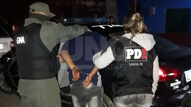 Tres violentos tiratiros detenidos en allanamientos en Santa Rosa de Lima