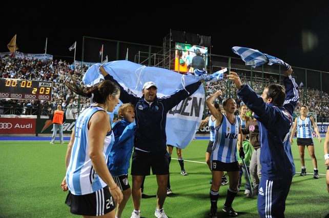 En el 2010 Retegui comandó a un equipo excepcional que se quedó con el segundo Mundial en damas. Fue en Rosario.