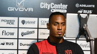 Ditta jugó 61 partidos en la lepra y anotó 3 goles.