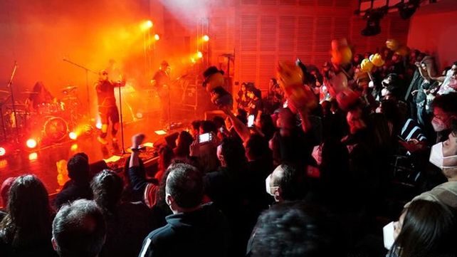 Chile hizo un ensayo de circulación de Covid en un recital