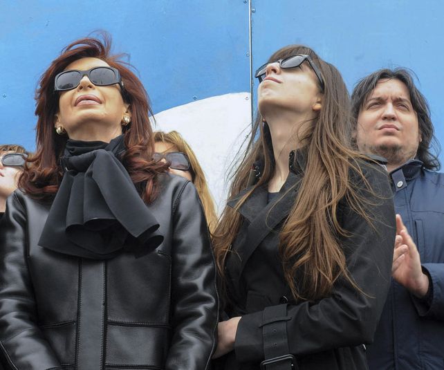 El embargo para Cristina Kirchner y su hijo Máximo fue de 130 millones a cada uno. El de Florencia fue de cien millones de pesos.