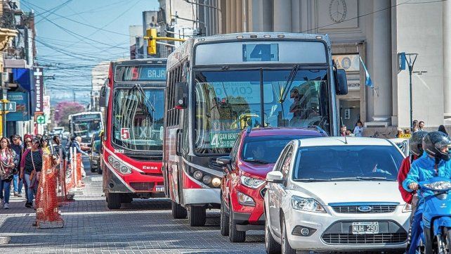 Se anunció que el porcentaje de subsidios al transporte de la provincia estarán garantizados