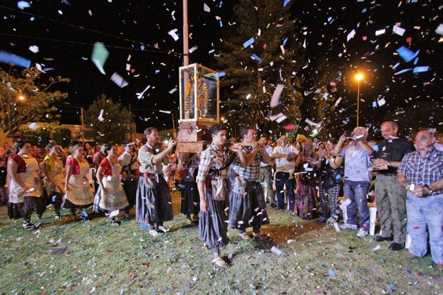 Miles de personas asistieron anoche al Festival de Guadalupe