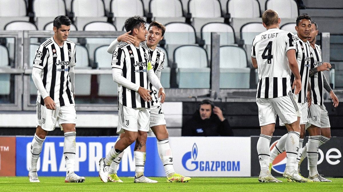 Pin's Juventus Turin - Italia - Football - Métal (occasion)