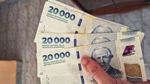 El gobierno convocó al Consejo del Salario para definir un aumento del sueldo mínimo