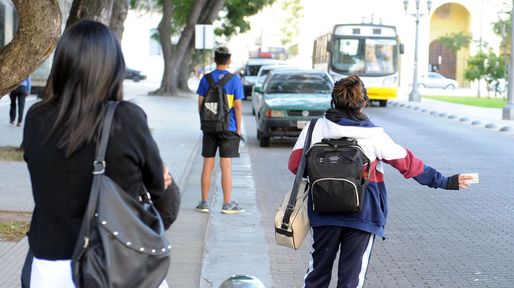 Transporte: una nueva reunión entre choferes y empresarios para evitar medidas de fuerza