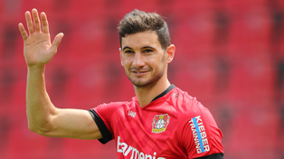 Alario: Trato de copiar al Bichi Fuertes
