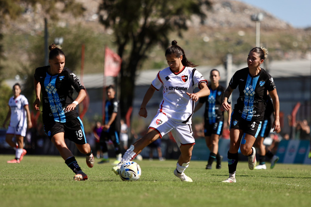 Newells se mostró como un equipo competitivo en la primera fecha del torneo femenino de primera división de AFA.