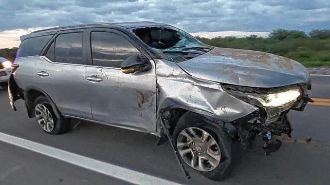 El Pulga Rodríguez salió despedido por el parabrisas.