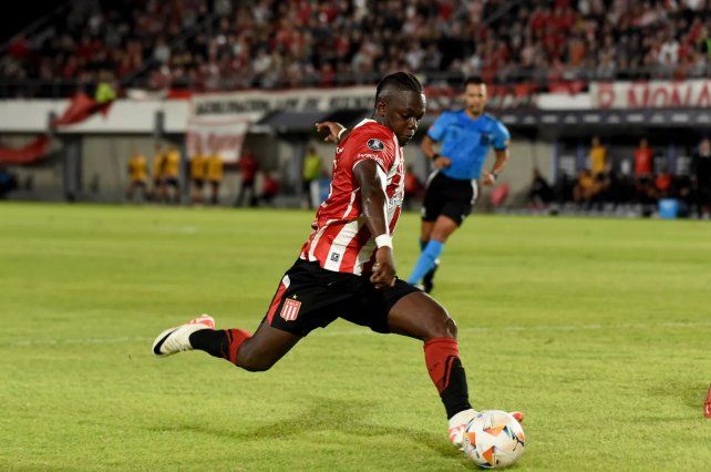 Edwuin Cetré, la incógnita de Estudiantes en la semifinal frente a Boca Edwuin Cetré, la incógnita de Estudiantes en la semifinal frente a Boca