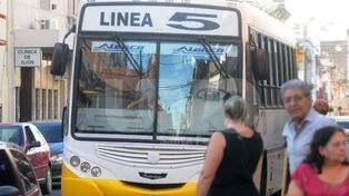 Se restableció el servicio de transporte público de colectivos