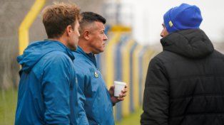 Con bajas importantes, los 25 futbolistas que Almirón convocó para el debut ante Belgrano
