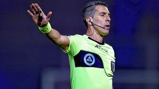 Cómo le fue a Colón con Hernán Mastrángelo como árbitro