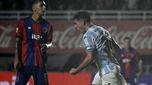 Festeja Racing, sufre San Lorenzo. El equipo de Miguel Angel Russo no pudo alcanzar a Rosario Central.