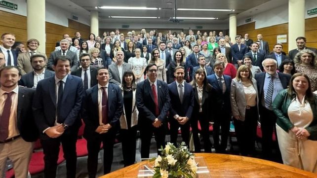 Referentes de distintos puntos del país se dieron cita en el Colegio de Abogados de Rosario.