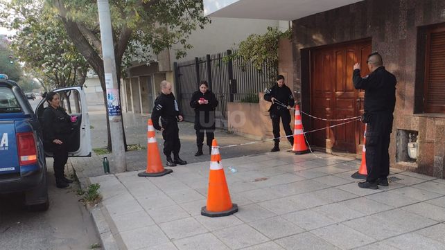 El hombre fue apuñalado en pleno bulevar a la lus del día