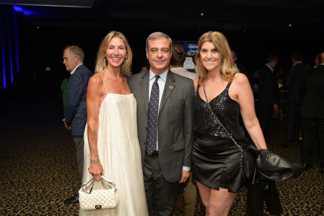 Gabriela Castellani, Diego Sueiras y Ana Figueroa Casas.