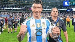 Lisandro Martínez pudo recuperar después de varias horas su cuenta de Instagram que había sido jaqueada.